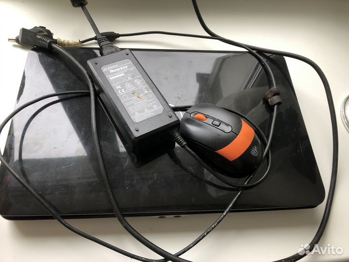 Ноутбук Dell vostro 1015