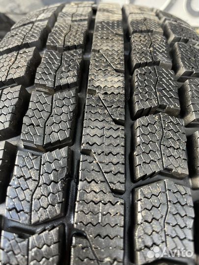 Maxxis SP3 Premitra Ice 185/70 R14 88T