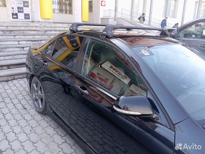 Багажник на крышу для Toyota Isis 2004 - 2017