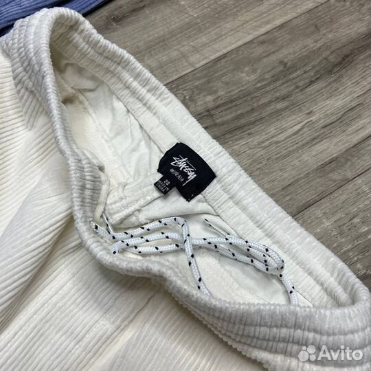 Вельветовые шорты Stussy