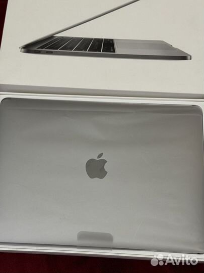 Apple macbook pro 13 2017