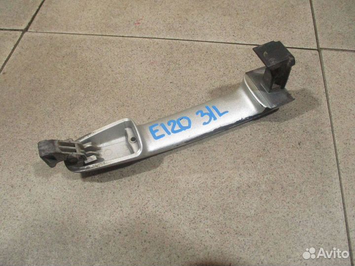 Ручка двери наружная Toyota Corolla (E120)