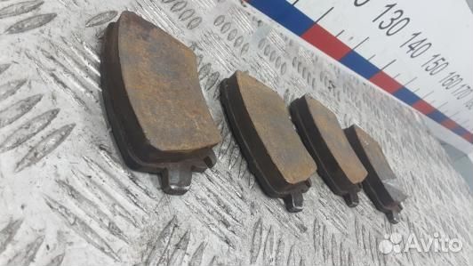 Тормозные колодки задние volkswagen passat B7 (ZML