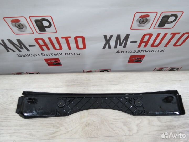 Накладка переднего бампера под номер Toyota Camry
