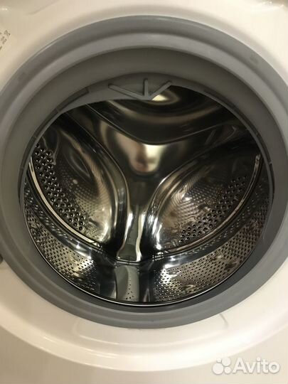Стиральная машина продаю бу