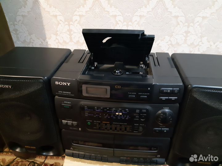 Музыкальный центр sony