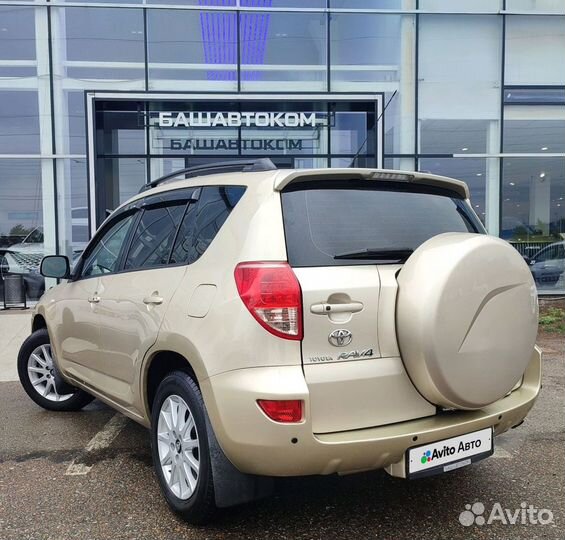 Toyota RAV4 2.0 AT, 2008, 189 596 км