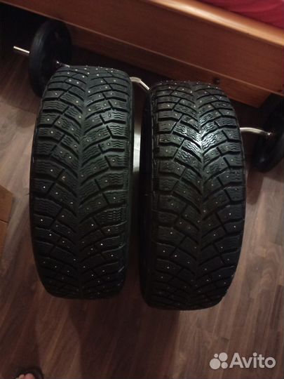 Michelin X-Ice North 4 185/65 R15 92D