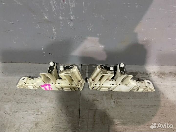 Крепления бампера задняя Subaru Xv GP