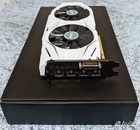 Видеокарта Asus GeForce GTX 1070 Dual 8G