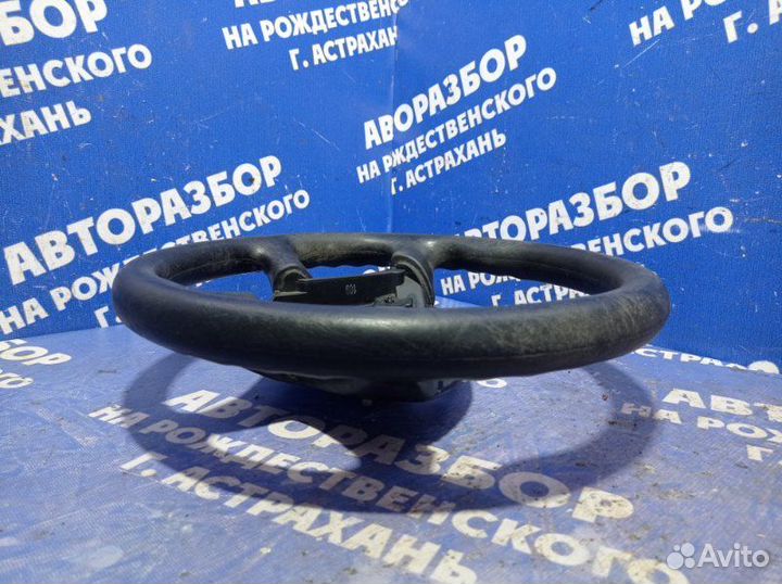 Руль Ford Focus 1 седан 2004