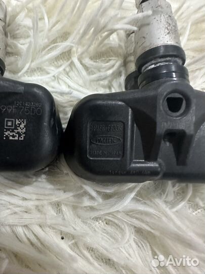 Датчик давления в шинах Toyota