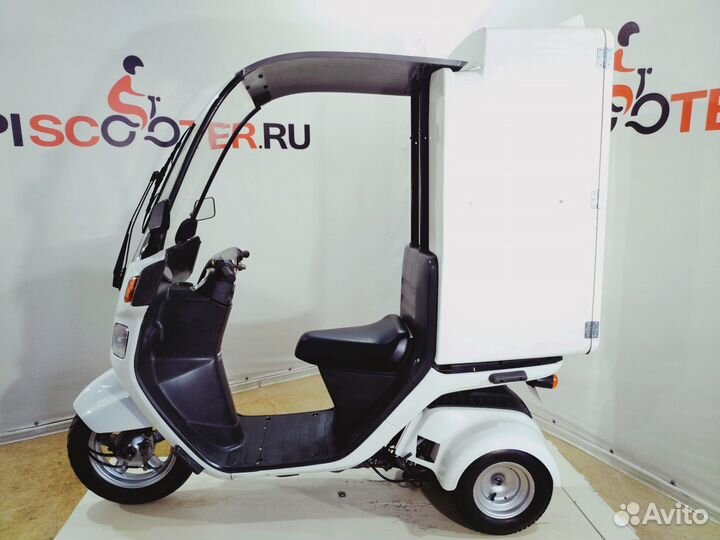 Скутер Honda Gyro Canopy