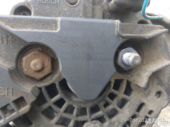 Генератор на Опель Корса D 2008 год