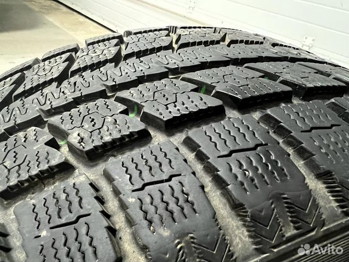 Toyo Observe GSi-5 275/40 R22 107Q