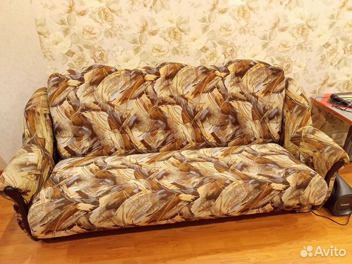 Диван книжка бу