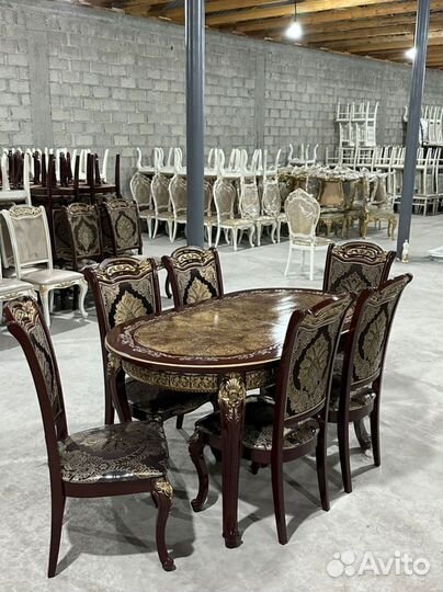 Кухонный стол. Доставка по всей России