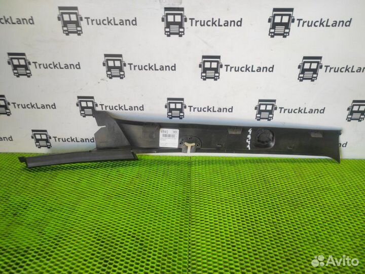 Накладка стойки лобового стекла левая Man Tgx 2012