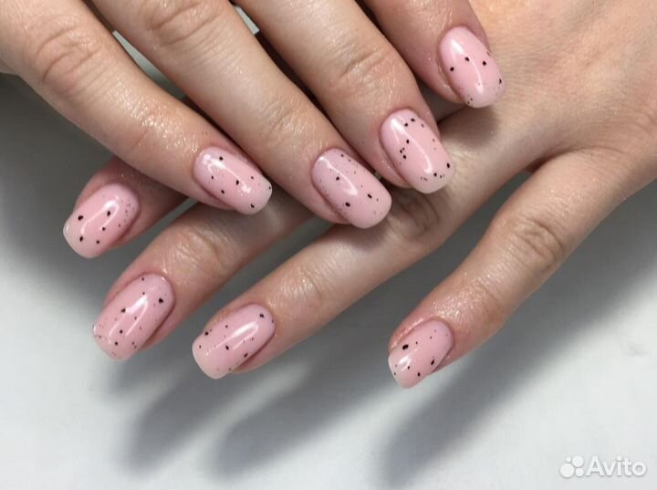 Маникюр 