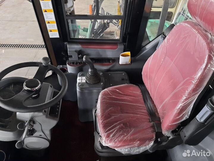 Фронтальный погрузчик Lonking CDM835, 2023