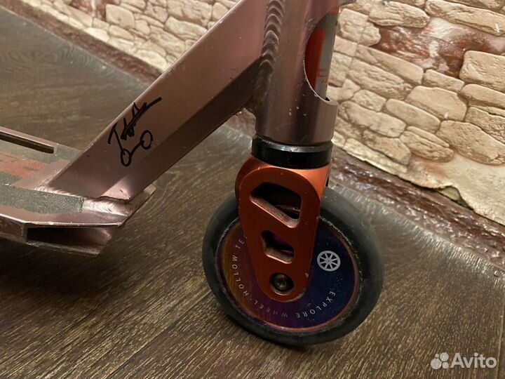 Трюковой самокат tech team-horoshy