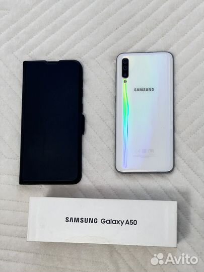 Samsung Galaxy A50, 6/64 ГБ