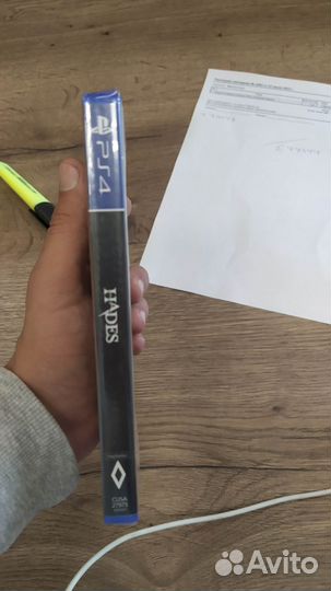 Hades PS4, русские субтитры