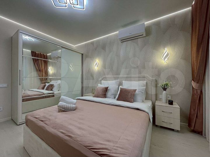 2-к. квартира, 64 м², 14/17 эт.