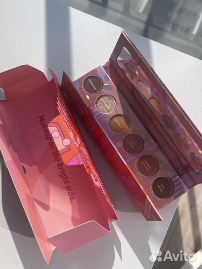 Палетка теней Kaleidos Futurism Sashimi City