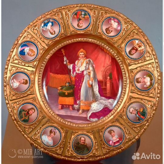 Антикварный стол, посв. Наполеону (19 в.) 74х55