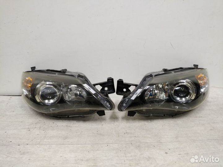 Фары комплект фар на Subaru impreza Gh GE