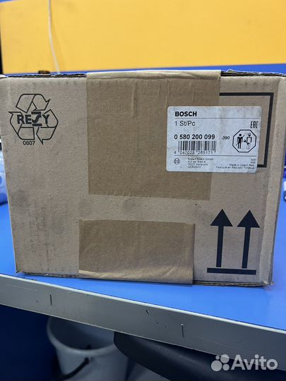 Насос топливный Bosch 0580200099