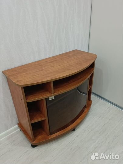 Тумба под телевизор