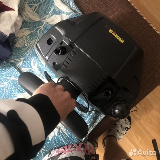 Руль Logitech momo racing