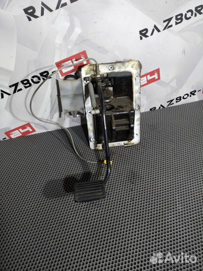 Узел педальный (блок педалей) DAF XF 105 2009