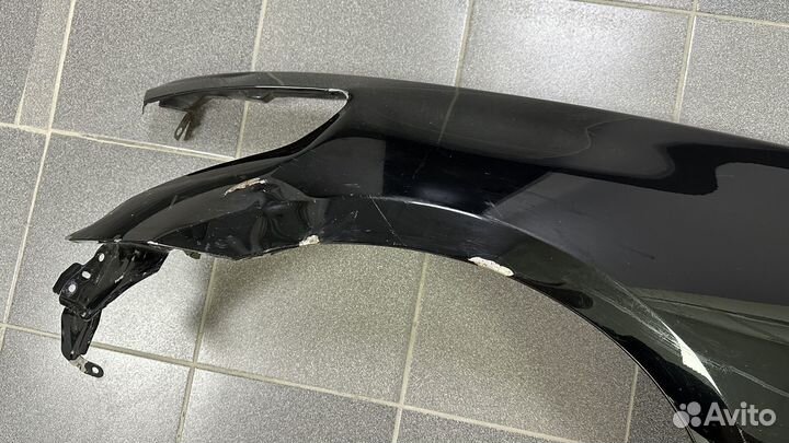 Крыло переднее левое Infiniti G V36 2007-2014