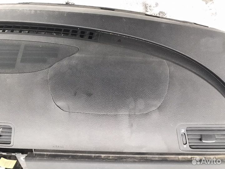 Торпедо Volkswagen Passat B6 2.0