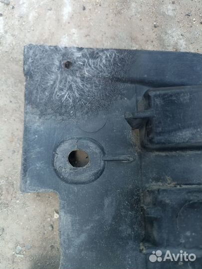 Защита, пыльник переднего бампера Audi A5,S5 8T