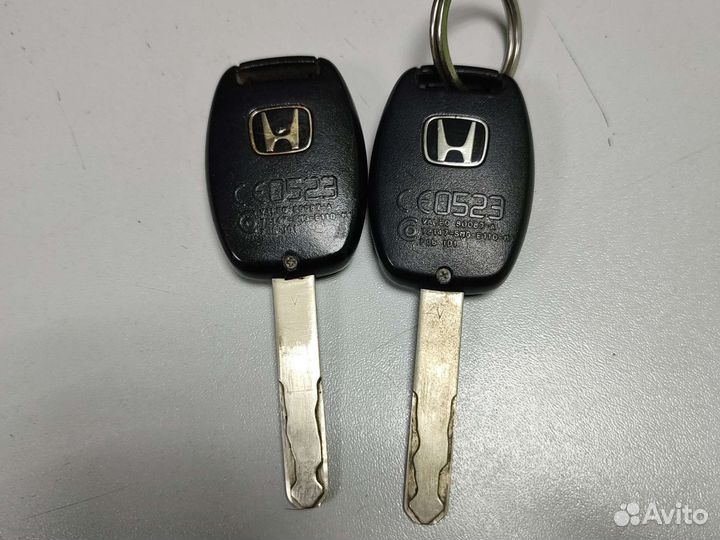 Ключи и книги хонда Civic