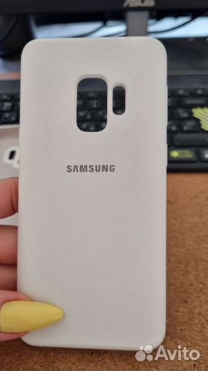 Белый чехол на samsung s9