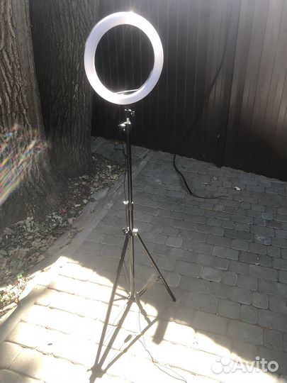 Кольцевая лампа 33 см