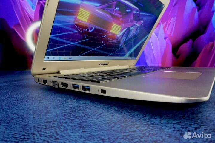 Бюджетный ноутбук Asus на Intel Core i3