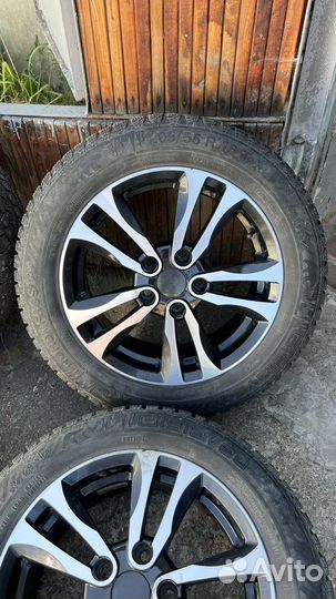 Колёса в сборе R16 зимние 5 x 114.3 Kia CeratoCeed