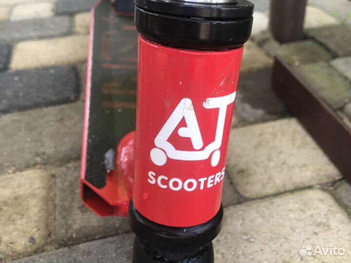 Трюковой самокат