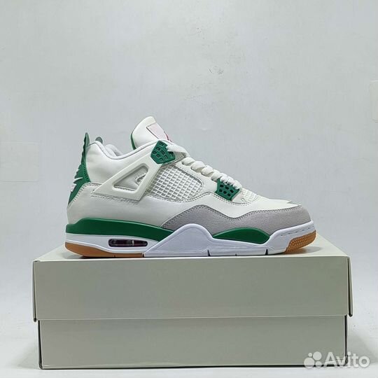 Nike SB x Air Jordan 4 Retro SP Pine Green