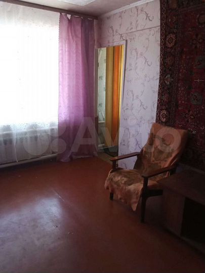 2-к. квартира, 40 м², 1/4 эт.