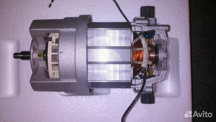 Двигатели для зернодробилок, дк 105-750