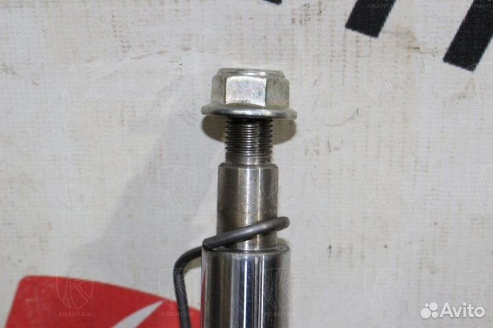 Амортизаторы передние Kia Sportage 2