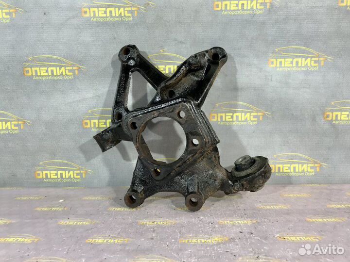 Кулак поворотный задний правый Opel Vectra C