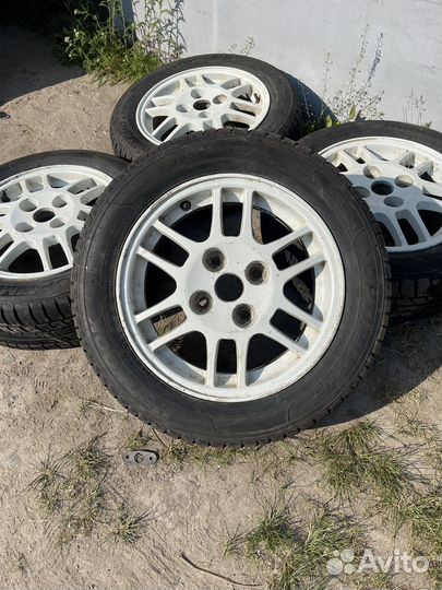 Oz r15 4/114.3 195/60/15